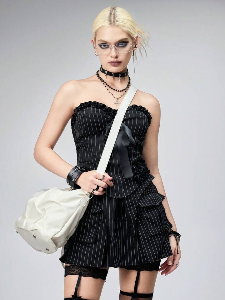 Grunge Punk Fashionable Multi-Purpose Pleated Tote Bag, Large Capacity Shoulder Crossbody Bag For Women, White 3 Grunge Punk Fashionable Multi-Purpose Pleated Tote Bag, Large Capacity Shoulder Crossbody Bag For Women, White