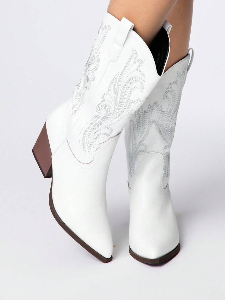 Fairycore Women's Thick Heel Pointed Toe Embroidery Western Cowboy Boots, Leather, New Autumn/Winter Outdoor Fashion Western Boots