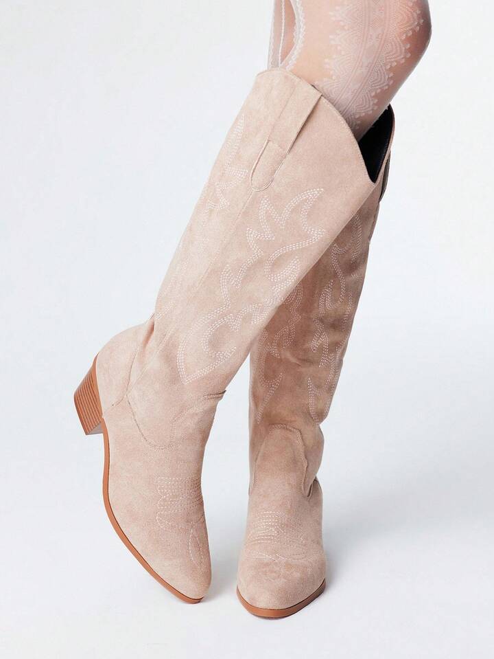 Kawaii 2025 Autumn/Winter New Women's Plus Size Fashionable Embroidered Western Cowboy Boots, Suede Knee-High Outdoor Slip-On Boots
