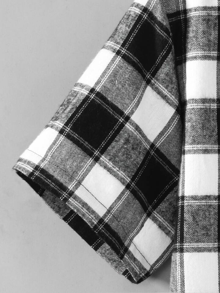 Guys Plaid Patched Pocket Drawstring Hooded Shirt Without Tee