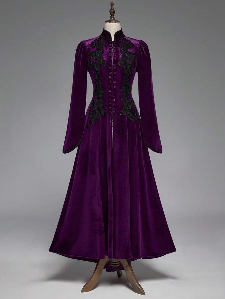 Gothic Retro Palace Style Contrast Color Lace Trim Velvet Long Jacket For Women