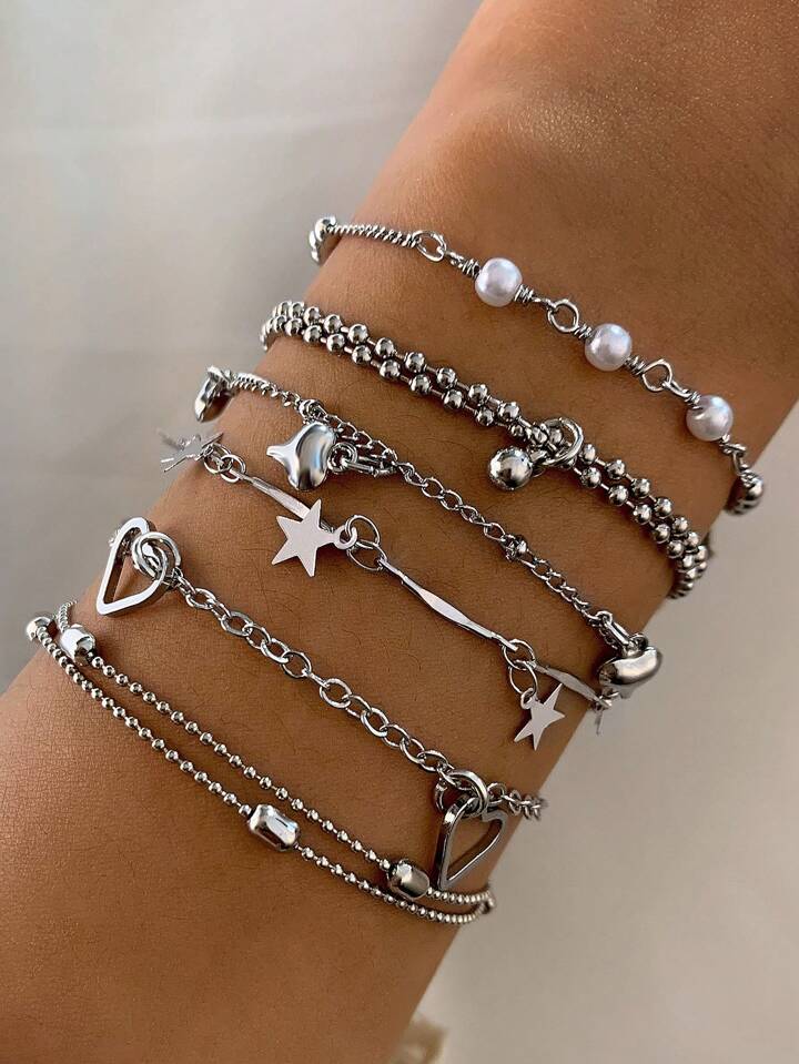 Grunge Punk 6 Pieces Set Of Simple And Fashionable Alloy Five-Pointed Star Tassels Hollow Love Three-Dimensional Heart Tassel Bracelet Set Female Date Gift