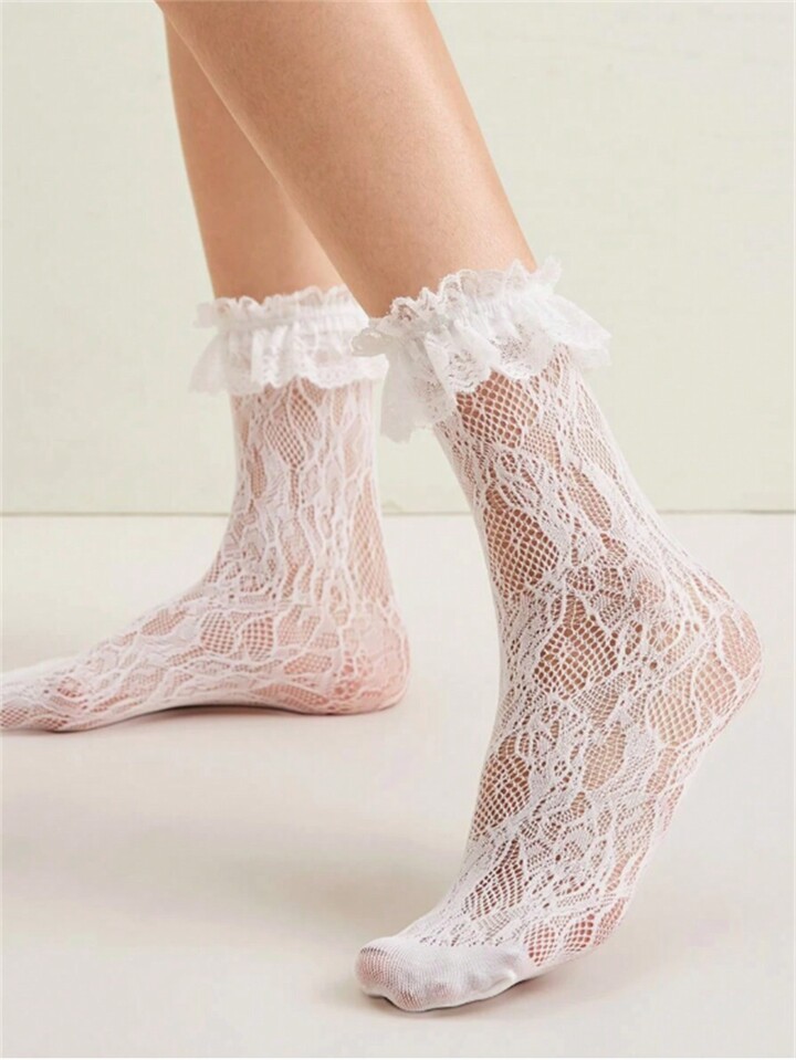 Kawaii White Lace Trimmed Mid-Calf Socks For Women