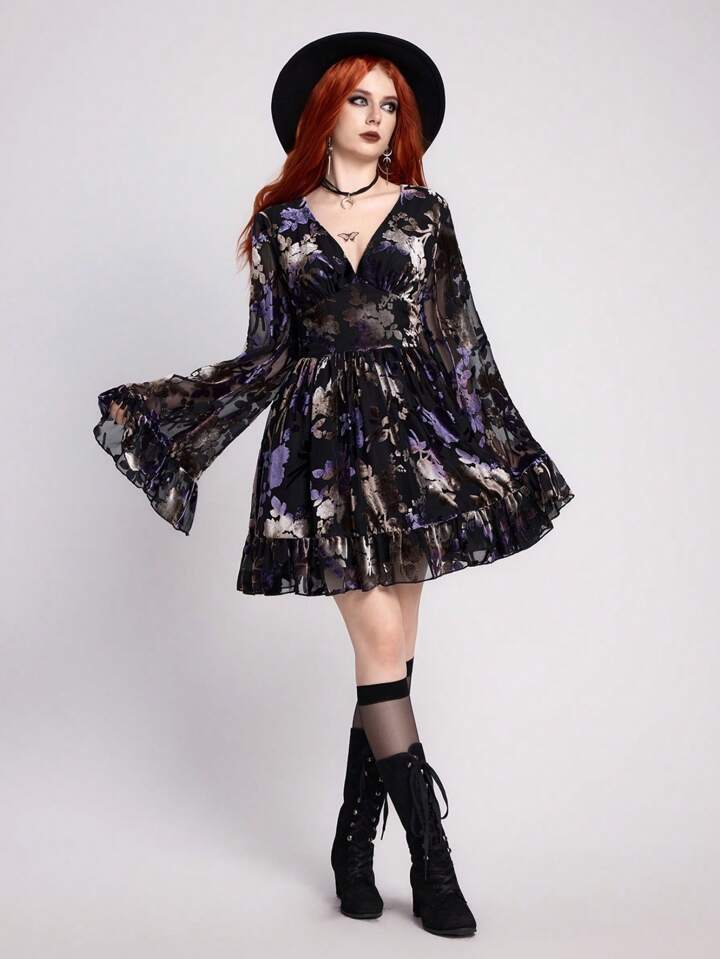 EDITION Dark Sexy Bohemian Style Velvet Jacquard Deep V-Neck Bell Sleeve Midi Dress
