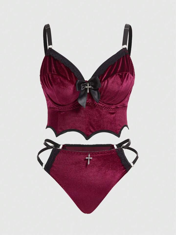 Plus Size Gothic Velvet Bat Wing Cross Pendant Underwire Bra And Thong Lingerie Set