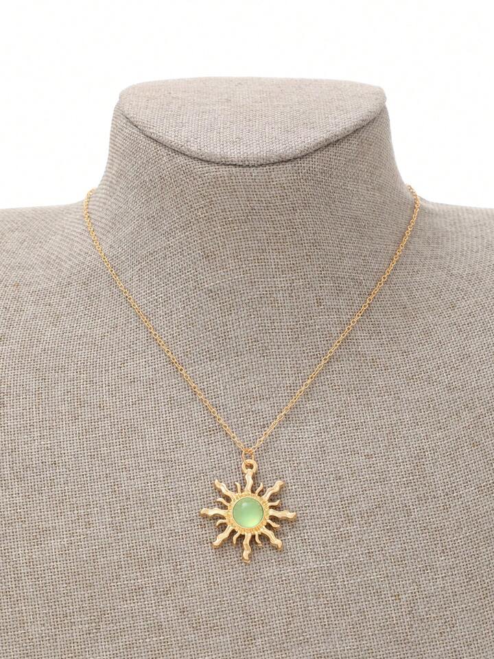 Fairycore 1pc Faux Pearl Necklace With Olive Green Sun Shaped Pendant, Daily Wear & Holiday Gift