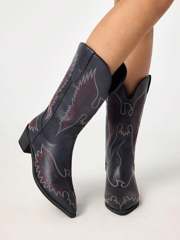 Fairycore Retro Square Toe Chunky Heel Western Cowboy Boots For Women, V-Cut Embroidered Riding Boots, Tall Boots 2025 New Arrival