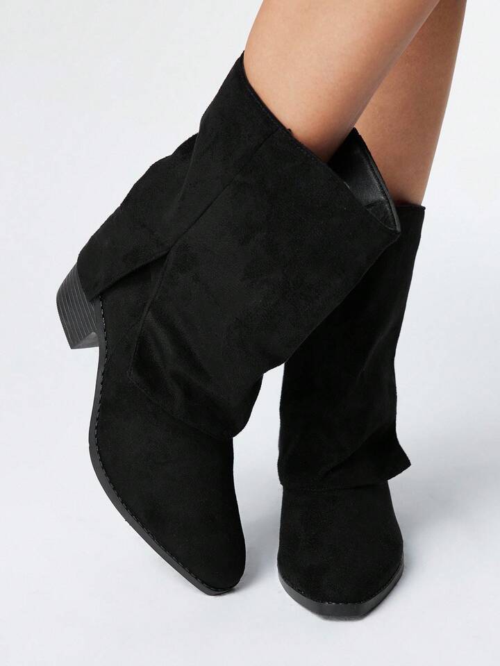 Goth Women's Black Pointed Toe Slip-On Western Boots, Chunky Heel Riding Boots, Low Heel Motorcycle Boots, Mid-Calf Boots