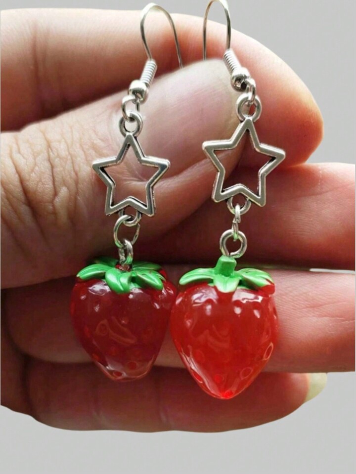Kawaii 1pair Star & Strawberry Shaped Dangle Earrings