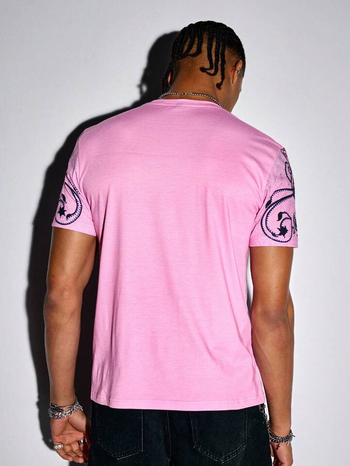 Men's Street Life Distressed Dark Rhinestone Embellished Round Neck Short Sleeve T-Shirt, Graphic Tee