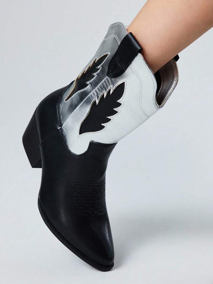 Fairycore 2025 New Pointed Toe Chunky Heel V-Cut Retro High Heel Ankle Boots
