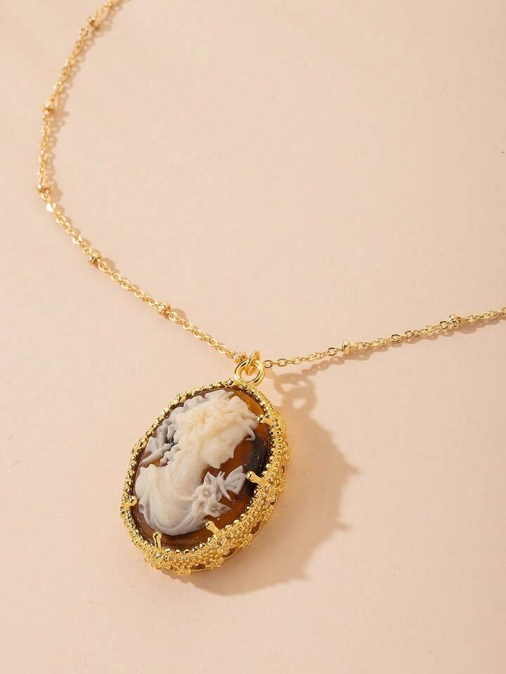 1pc Vintage Relief Goddess Head Pendant Necklace For Women