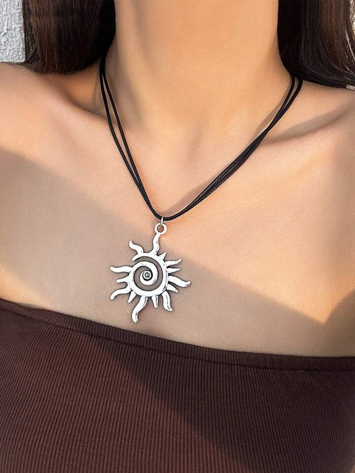 Fairycore 1pc Creative & Geometric Spiral Sun Pendant Necklace