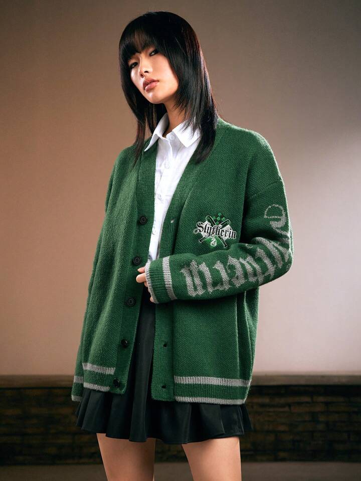 Harry Potter | ROMWE Ladies' Slytherin Style Embroidered Letter Badge Drop Shoulder Loose Cardigan Sweater 5 Harry Potter | ROMWE Ladies' Slytherin Style Embroidered Letter Badge Drop Shoulder Loose Cardigan Sweater