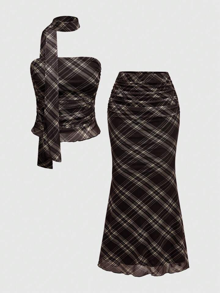 Plus Size Grunge Punk Y2K Vintage Plaid Scarf, Crop Top And Plaid Low-Waist Mermaid Skirt 2-Piece Set, Plus Size Women Autumn/Winter Elegant Retro Plaid Fashion Plus Size 2-Piece Long Dress And Bustier Set