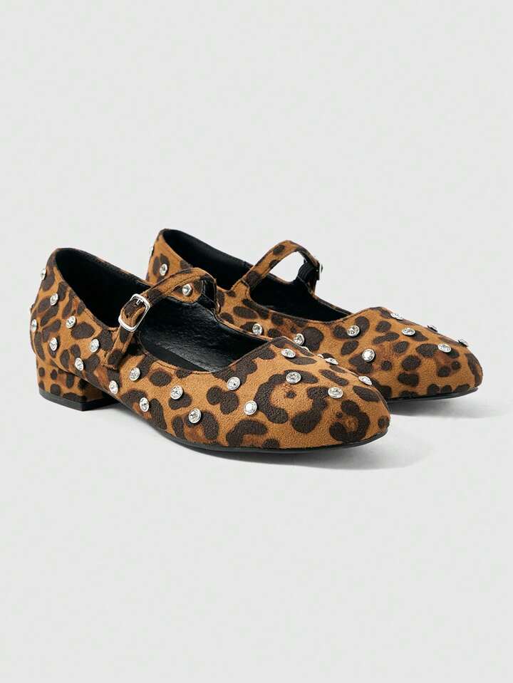 Women's Black Round Toe Low Heel Comfortable Flats