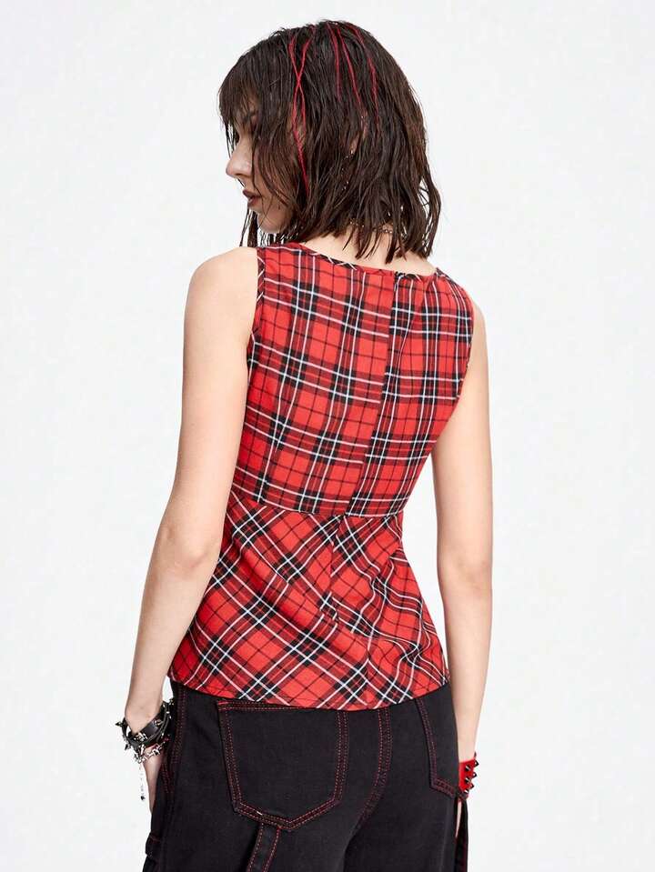 Grunge Punk Sexy & Sweet Skull Printed Slim Fit Tank Top With Square Neckline And Pleated Plaid Pattern For Women 6 Grunge Punk Sexy & Sweet Skull Printed Slim Fit Tank Top With Square Neckline And Pleated Plaid Pattern For Women