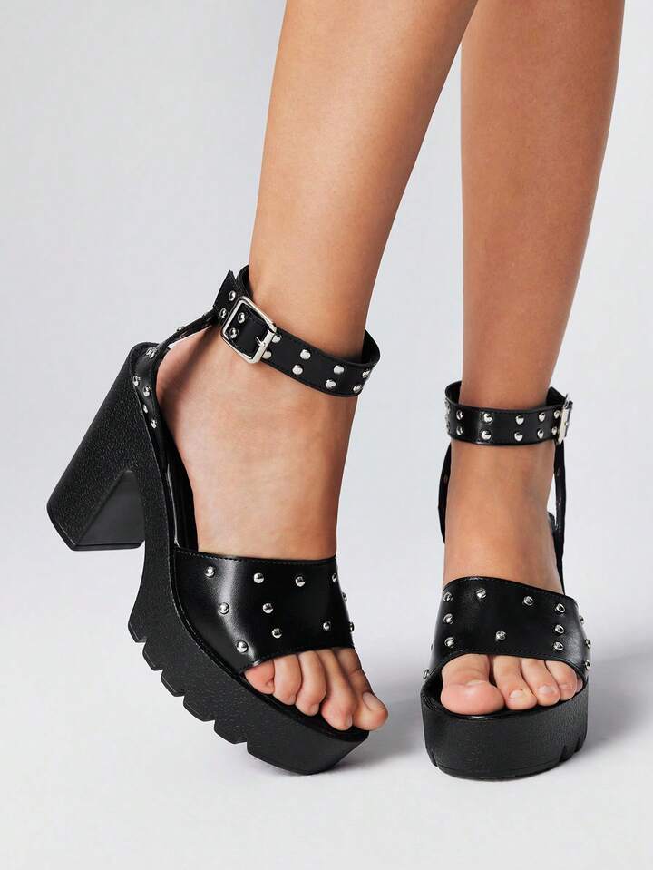 Grunge Punk Women's Elegant Fashion Rivet Metal Buckle Design High Heel Sandals, Waterproof Platform Punk Style Round Toe Roman Sandals Suitable For Party, Daily Wear, Evening Dress, Height Increasing And Leg Lengthening, Comfortable Versatile High Heels