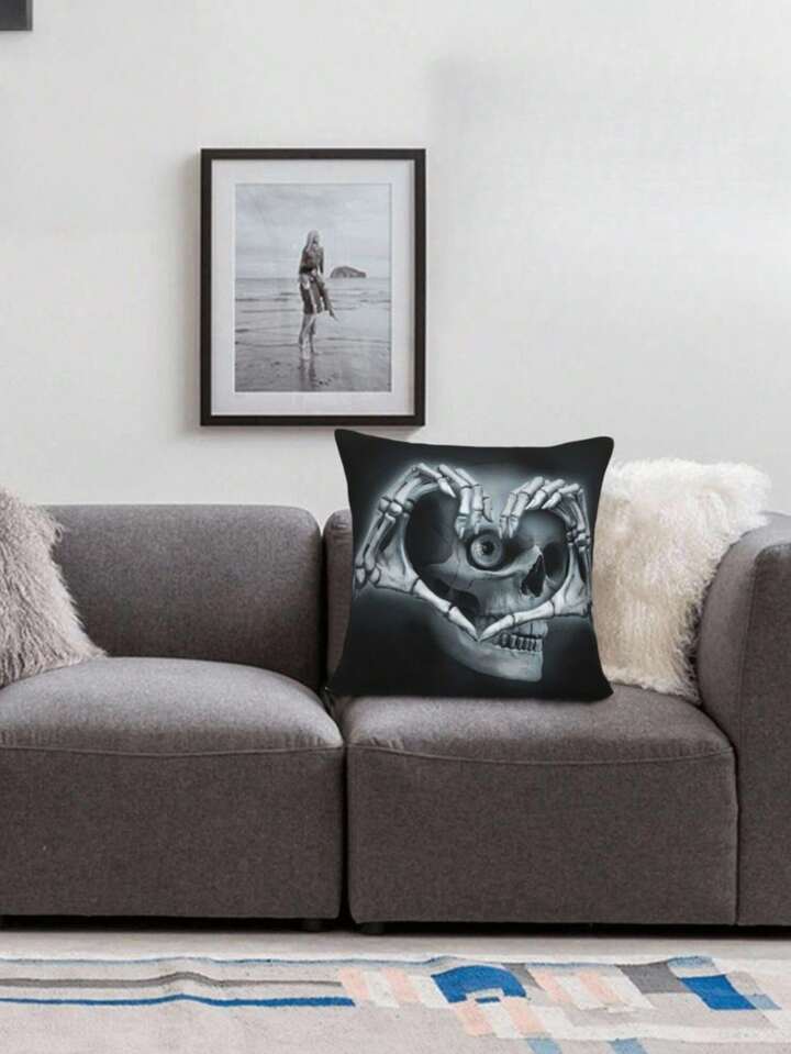 1PC Black - Gothic Style Pillow With A Skull And Heart Design. It Is Suitable For Creating A Home Style, Inspiring A Fashionable Atmosphere, Can Be Used As A Mysterious Gift, And Serves As A Home Decoration.