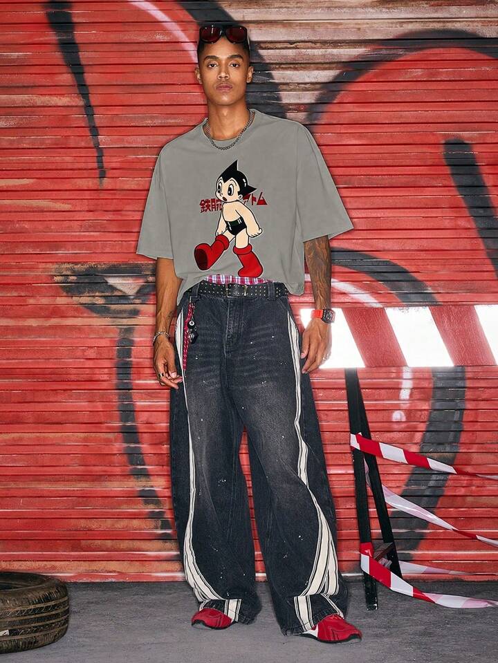 Astro Boy X ROMWE Men's Summer Cartoon Graphic Loose Fit T-Shirt 5 Astro Boy X ROMWE Men's Summer Cartoon Graphic Loose Fit T-Shirt