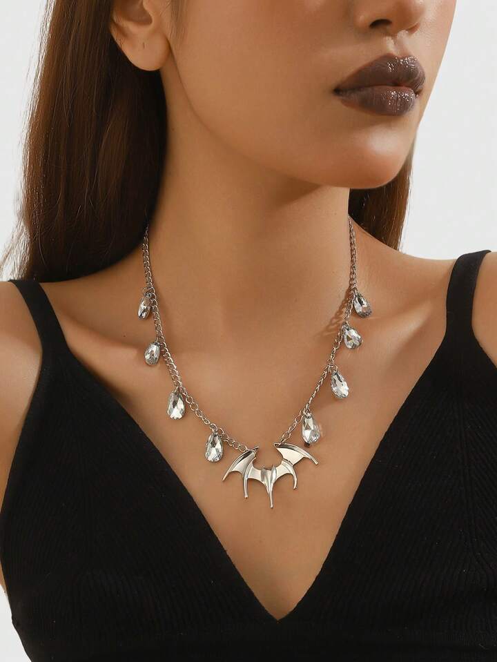 1pc Gothic Style Silver Bat & Water Drop Rhinestone Pendant Necklace, Suitable For Daily Wear, Party, And Gathering