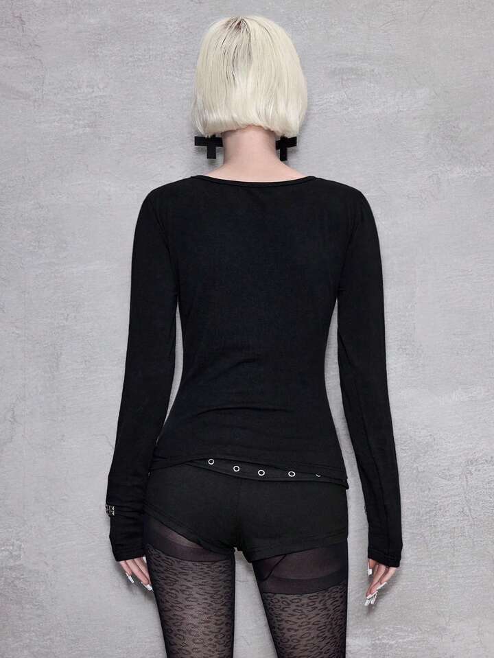 ROMWE Avant Y2K Punk Cross Rivet Design Fitted Long Sleeve Solid Color Versatile Women Kpop T-Shirt 6 ROMWE Avant Y2K Punk Cross Rivet Design Fitted Long Sleeve Solid Color Versatile Women Kpop T-Shirt