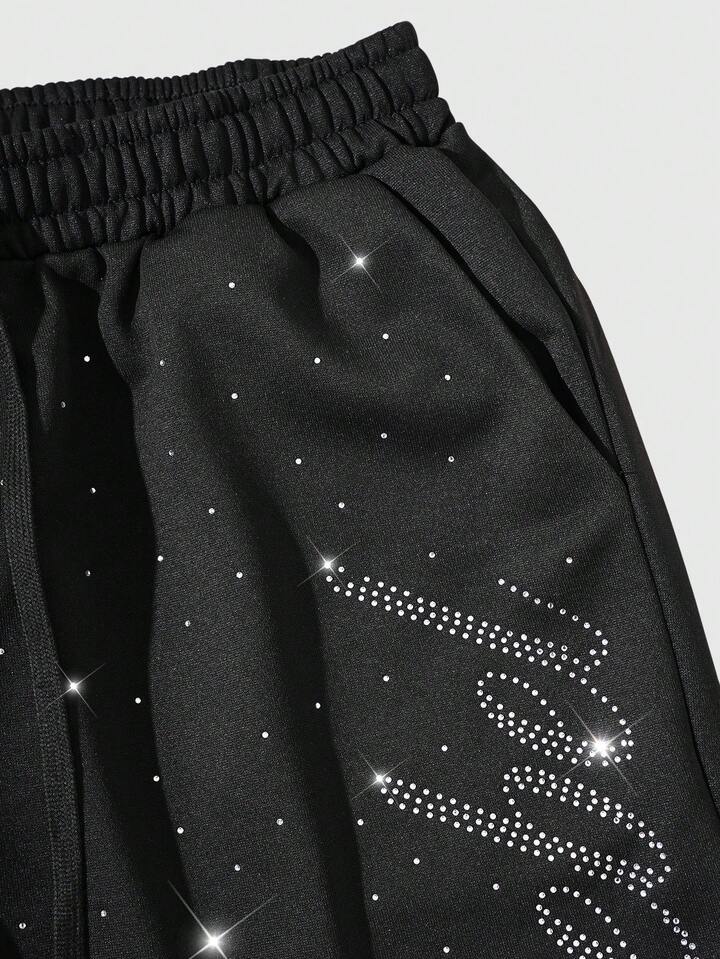 Men's Casual Letter Rhinestone Decor Drawstring Waist Shorts
