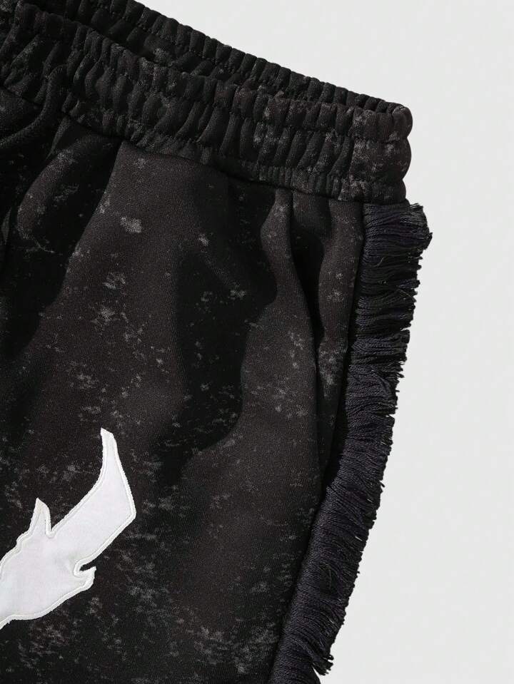 Men's Street Life Loose Fit Fringe Hem Embroidered Graphic Shorts