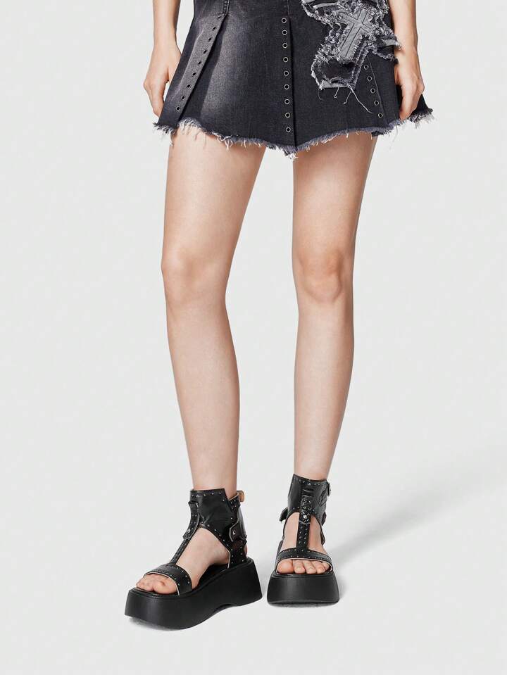 Grunge Punk Women's Gothic Punk Bat Thick Sole 6cm Platform Roman Style Buckle Sandals, Black Punk Millennium Girl Platform Sandals Spring Shoes, Halloween
